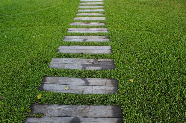 Create a Low-Maintenance Yard by Using Artificial Grass from Phoenix