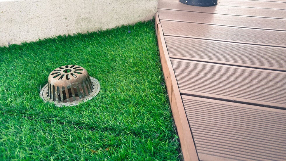 artificial-turf-design-ideas-for-drainage-980x551