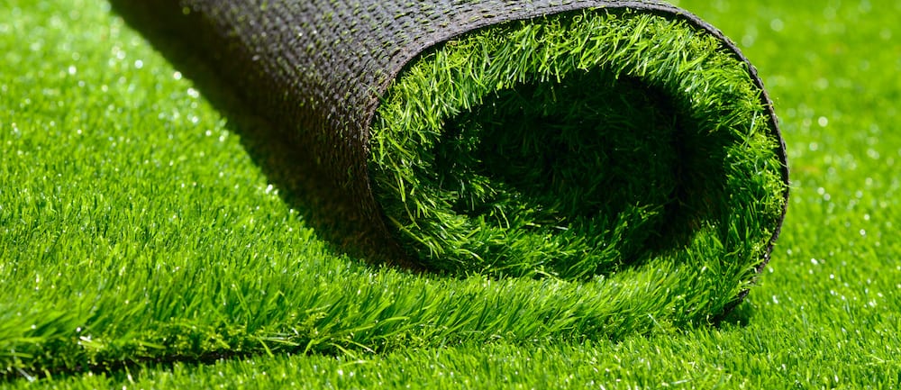sb-installing-artificial-grass-1000